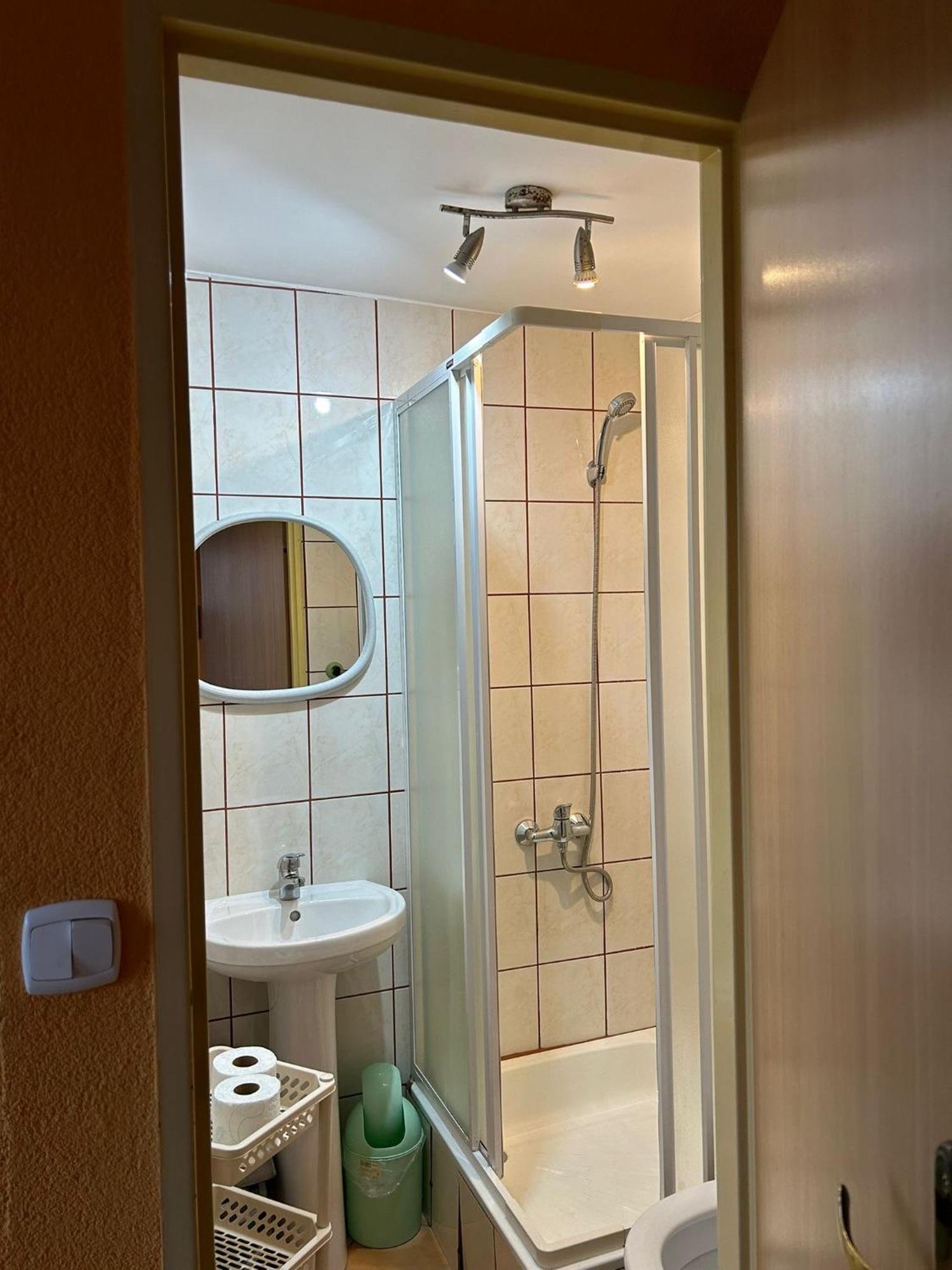 Apartamenty I Pokoje Z Widokiem Na Jezioro Wielewskie Exterior photo
